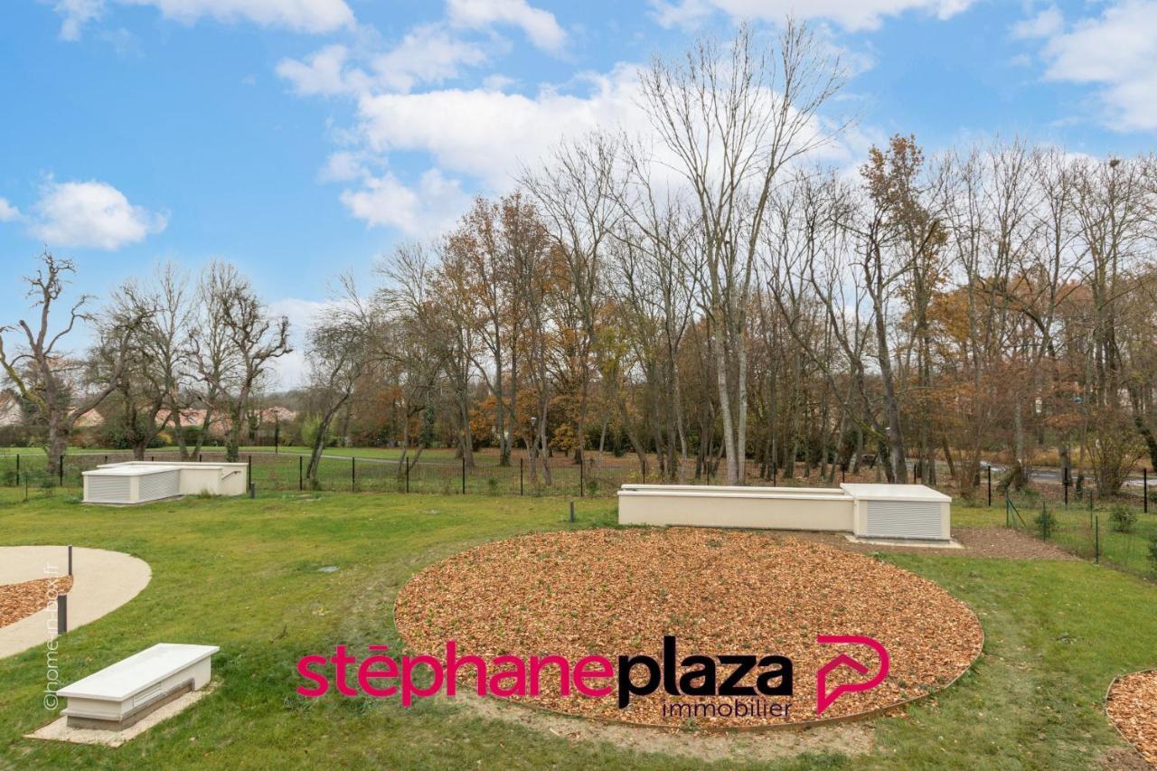 蒙泰夫兰Plaza Parc 01公寓 外观 照片