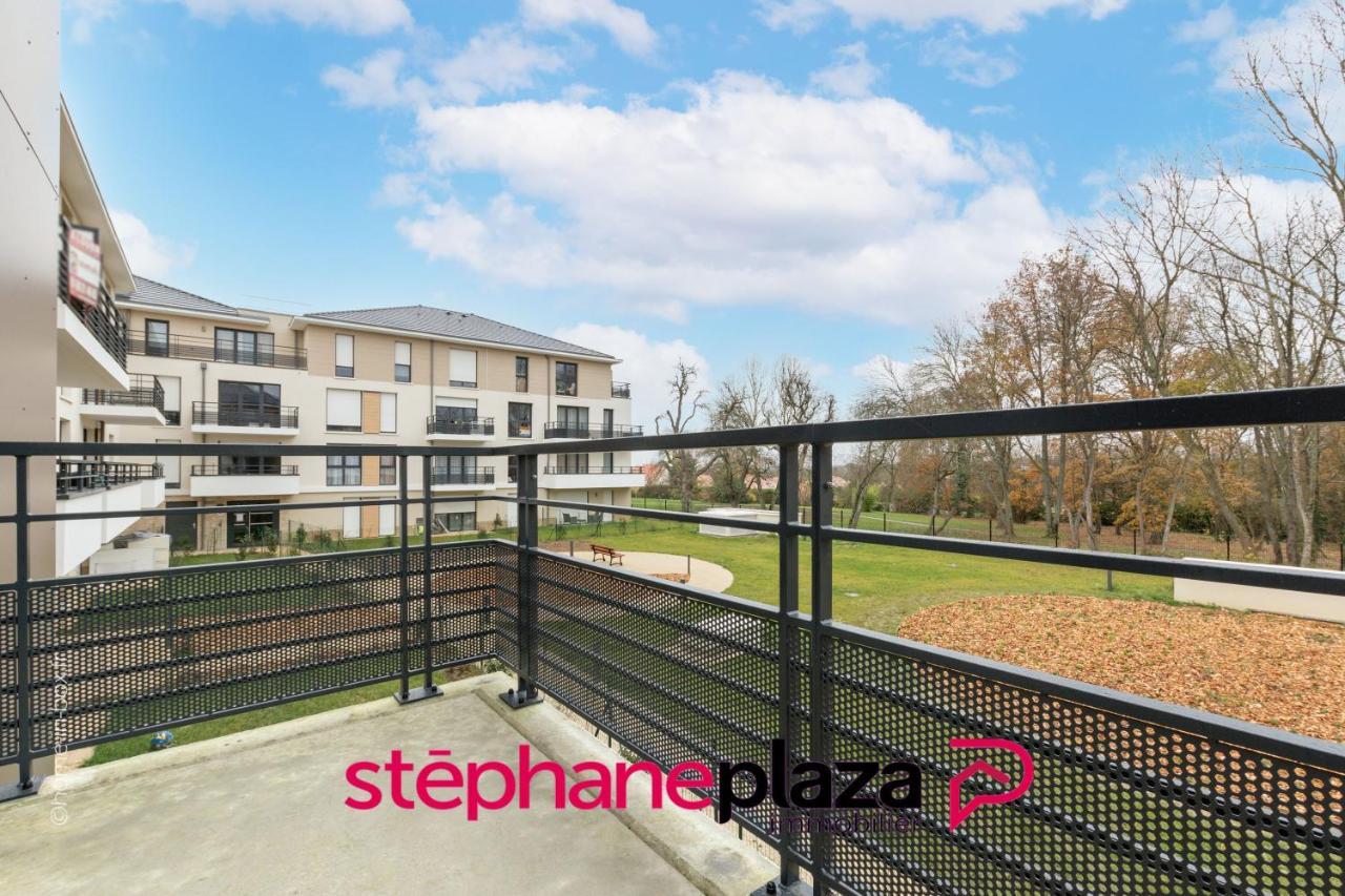 蒙泰夫兰Plaza Parc 01公寓 外观 照片
